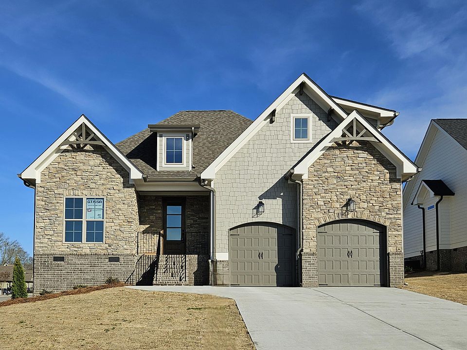 1st image of 180 Bending Oak Dr #92