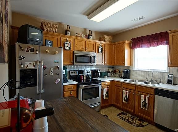 2nd image of 439 Westover Pines Dr