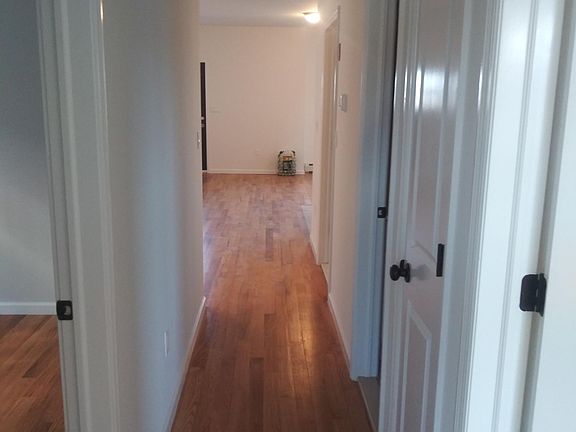 5th image of 135 Cedar Grove Ave
