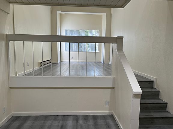 3rd image of 407 Sanchez St APT 3050