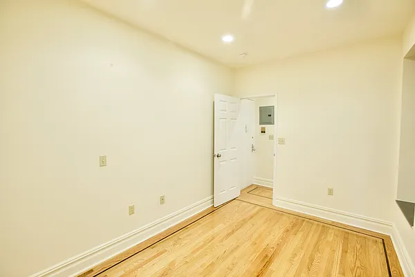 Rented by J & L Holding Corporation | media 18