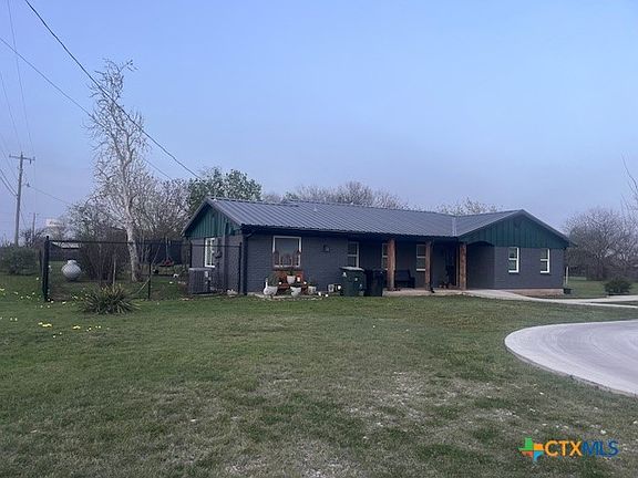 4th image of 7420 Poison Oak Rd