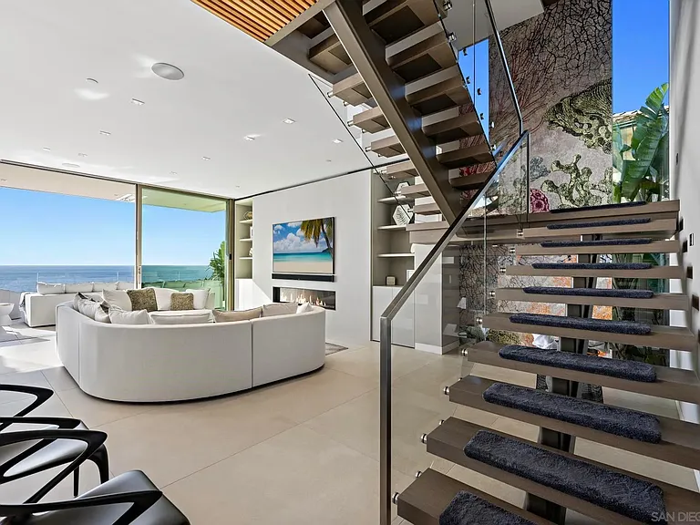 6515 Neptune Pl — Photo 19