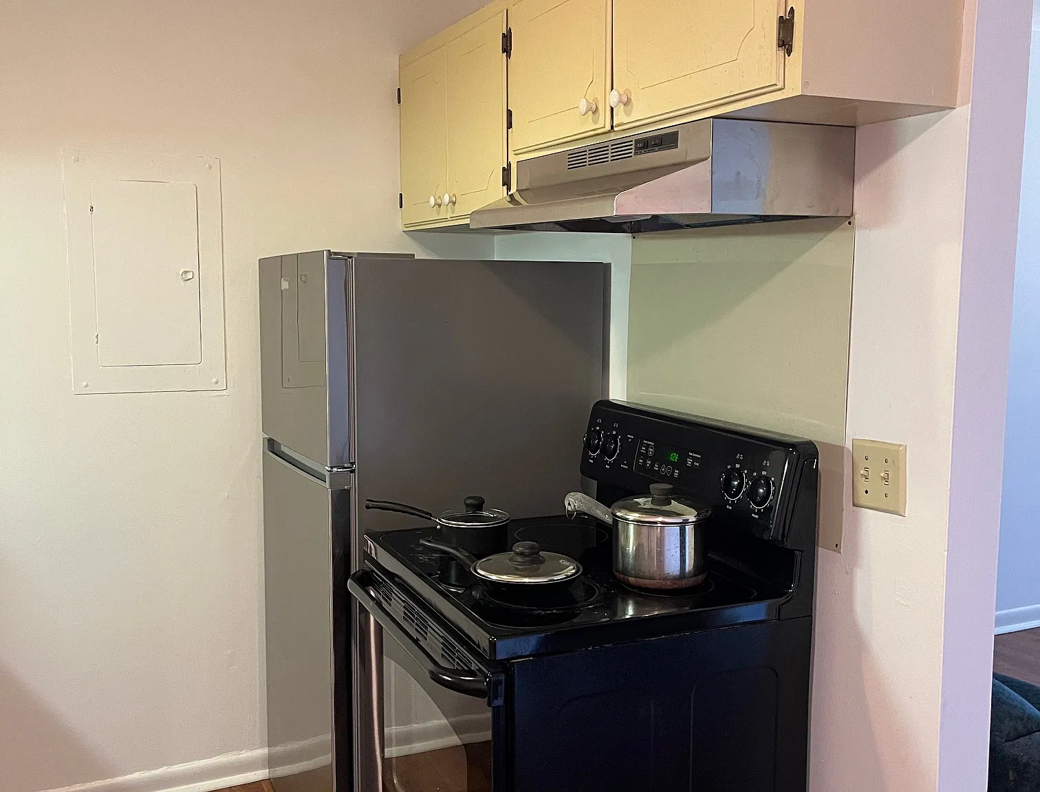 1 bed, 552 sqft, $1,000 — Photo 2