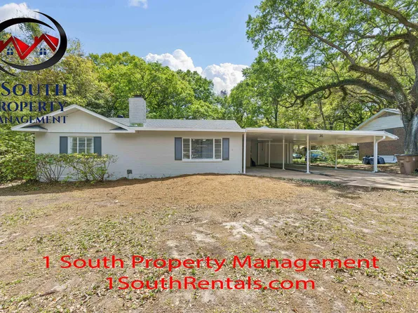 3875 Hawthorne Dr, Mobile, AL 36693