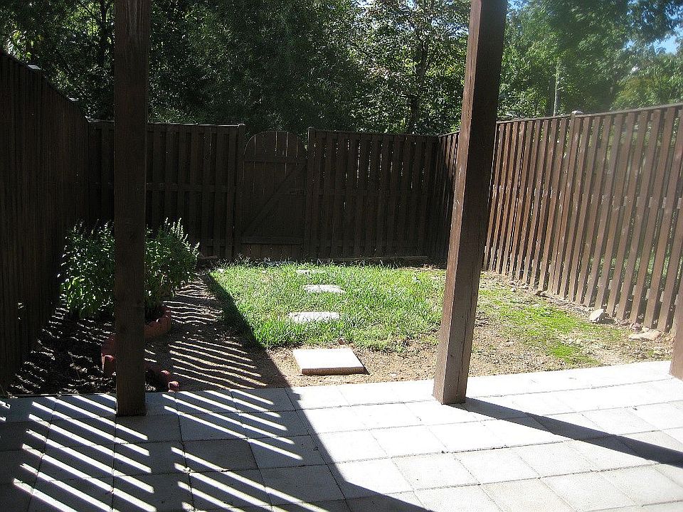 Backyard Patio 1
