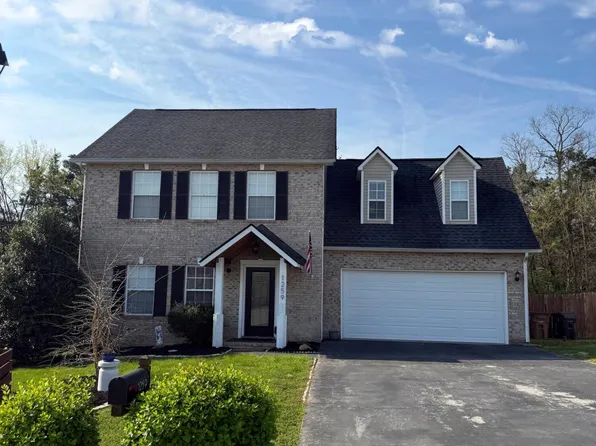 1259 Swan Pond Ln, Knoxville, TN 37914