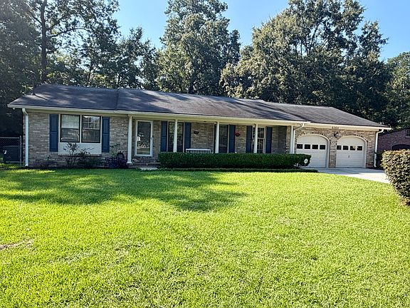 3rd image of 8364 Greenridge Rd