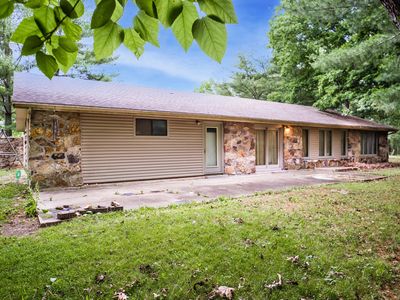 9079 E Division Street, Strafford, MO, 65757