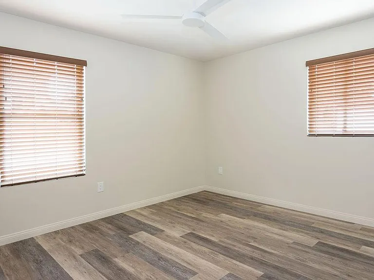 954 Agate St #A — Photo 12