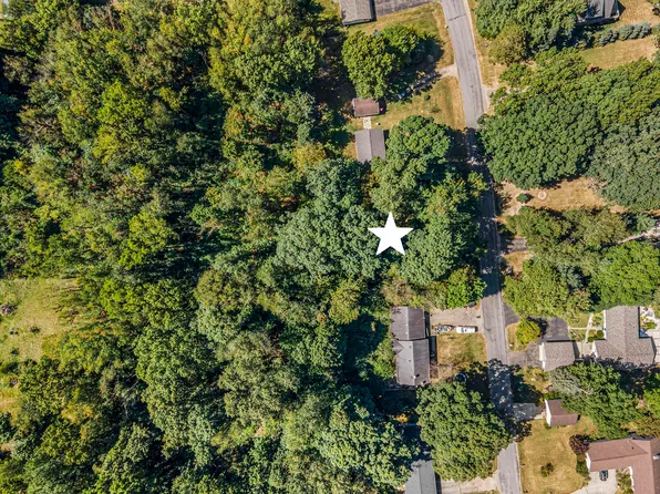 Vl E Bayshore Dr, Paw Paw, MI 49079