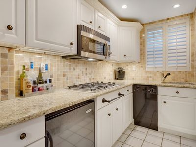 310 E 49th St APT 6G, Manhattan, NY, 10017