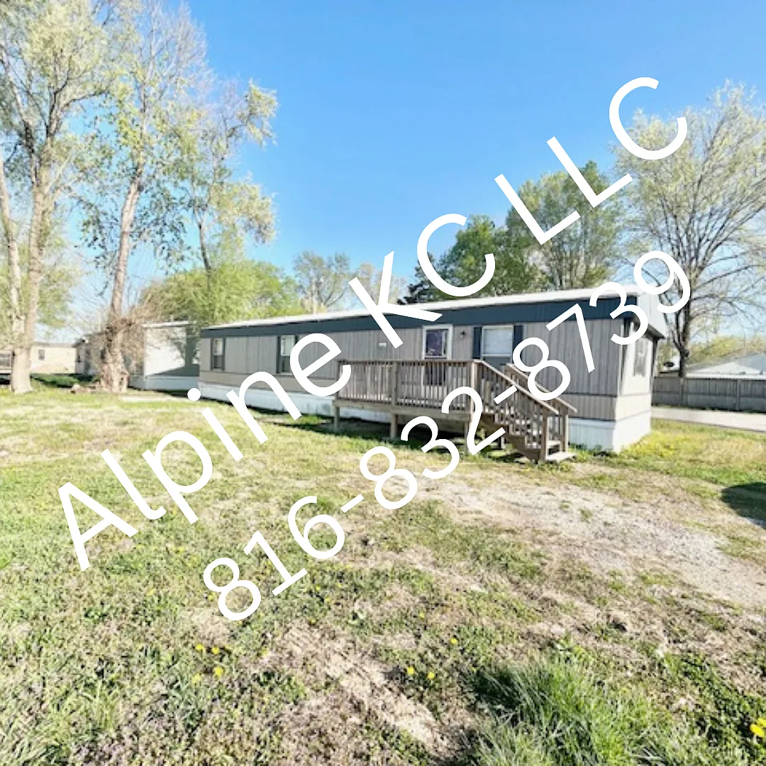 2 bed, 800 sqft, $900 — Photo 1