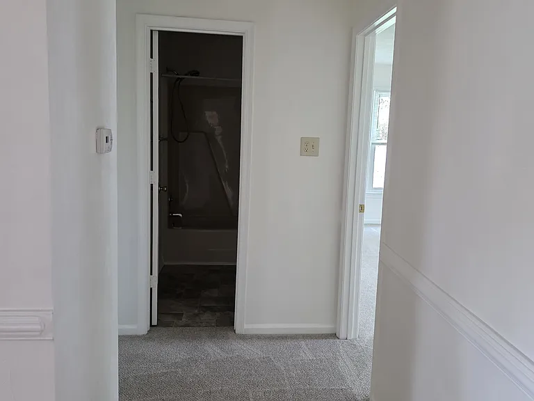 Hallway off foyer to bedrooms