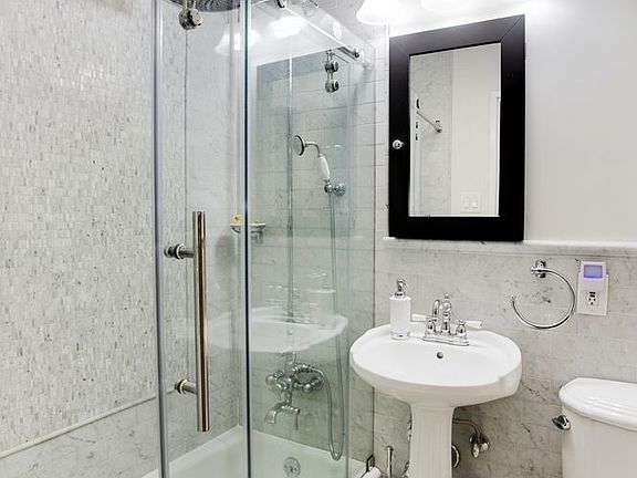 5th image of 337 W 20th St APT 1A