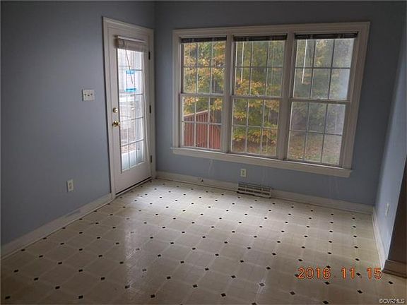 4th image of 9219 Huntington Woods Dr