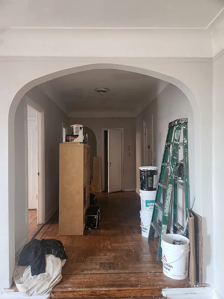 4915 Broadway — Photo 4