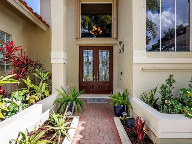 18142 NW 15th Ct — Photo 14