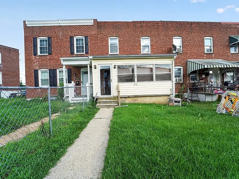 4929 Brookwood Rd — Photo 2