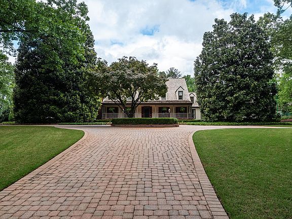 3rd image of 1005 Havenview Ln