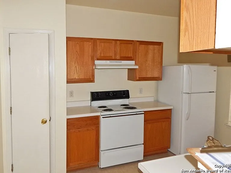 2735 Crown Holw — Photo 8