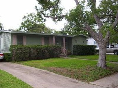 1552 Lazy Ln, Corpus Christi, TX, 78415