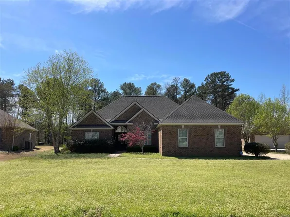 32 Lenox Ln, Columbus, MS 39702