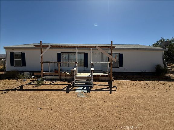 4th image of 15911 Thomas Dr