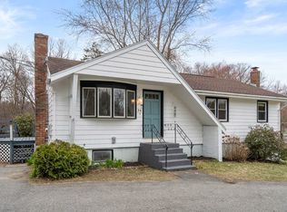 34 Locust St, Burlington, MA 01803