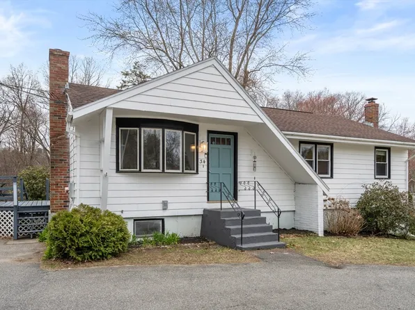 34 Locust St, Burlington, MA 01803