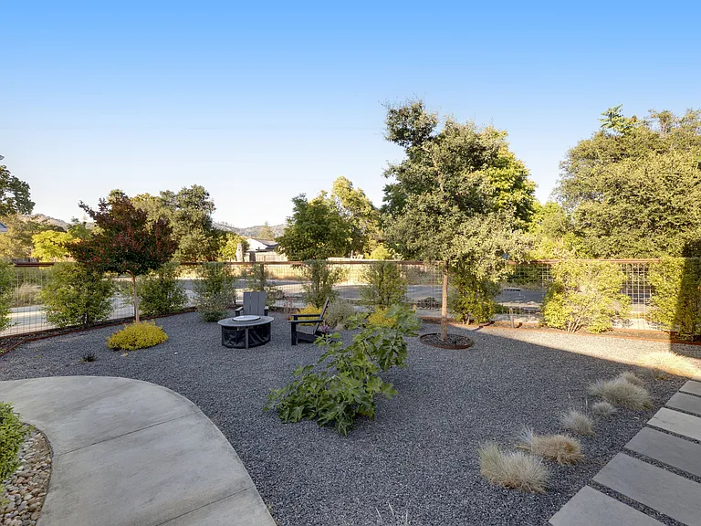 88 Calistoga Rd — Photo 75