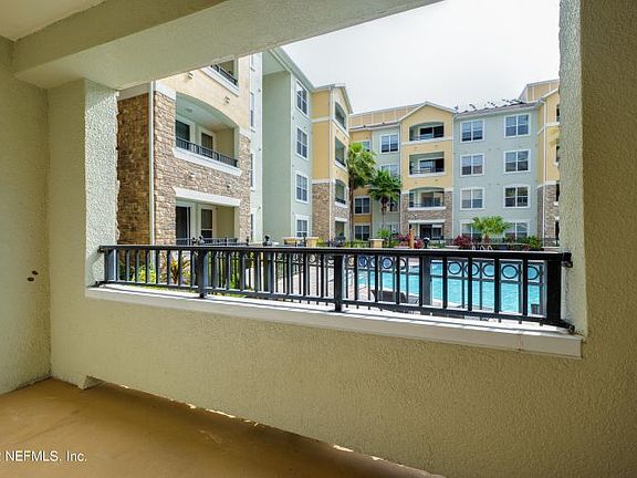 5th image of 8539 Gate Pkwy #9128