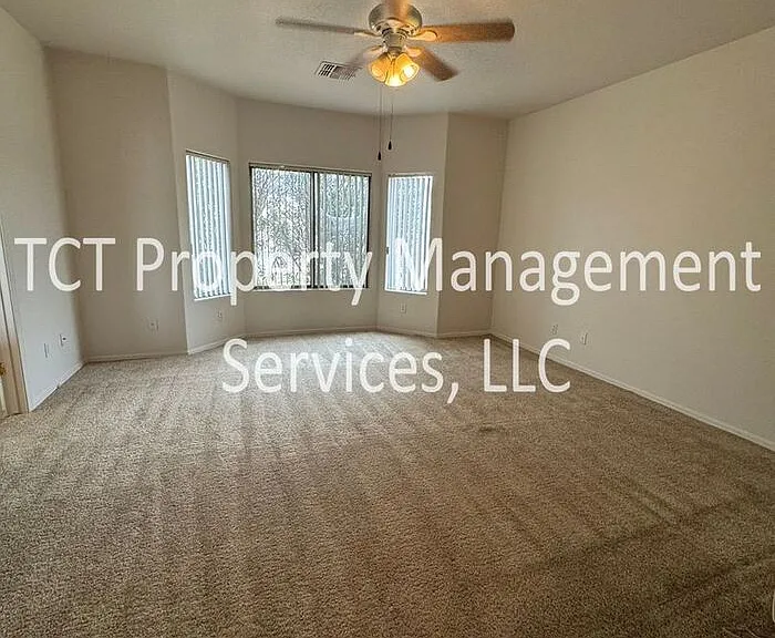 12859 W Sells Dr — Photo 2