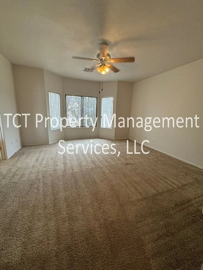 Building Photo - 12859 W Sells Dr