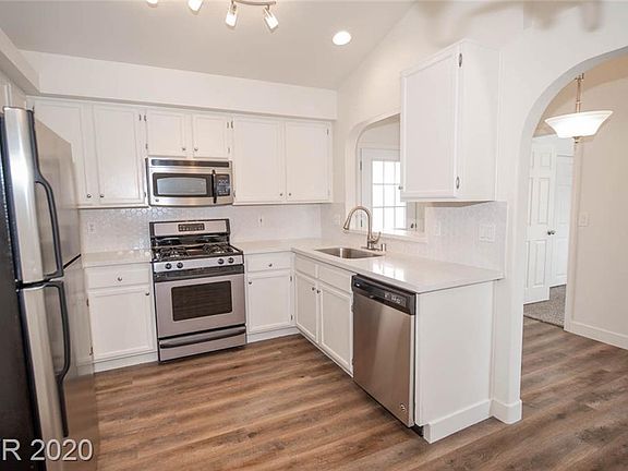 4th image of 4512 Rodman Dr