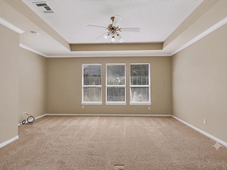 1812 Meadow Ridge Dr — Photo 42