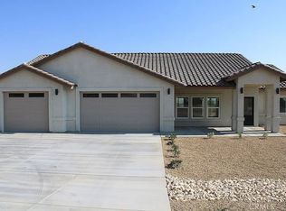 22865 Papago Rd, Apple Valley, CA 92307