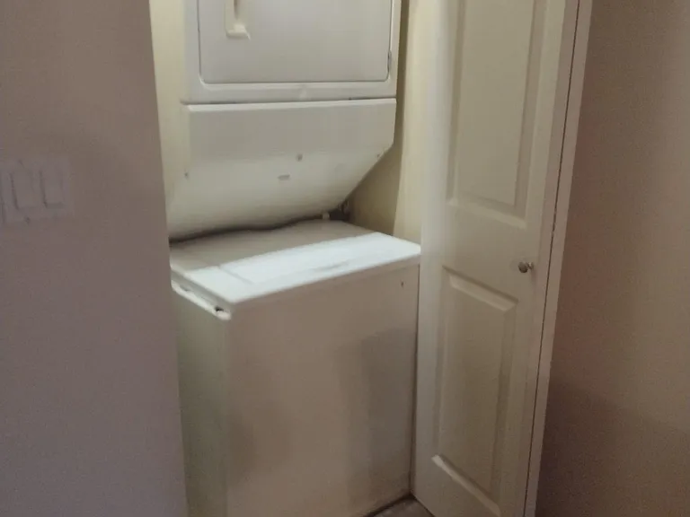 4703 S Morgan St — Photo 14
