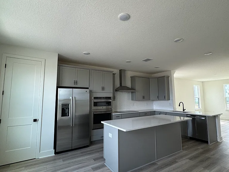 15026 Groveside Rd — Photo 3