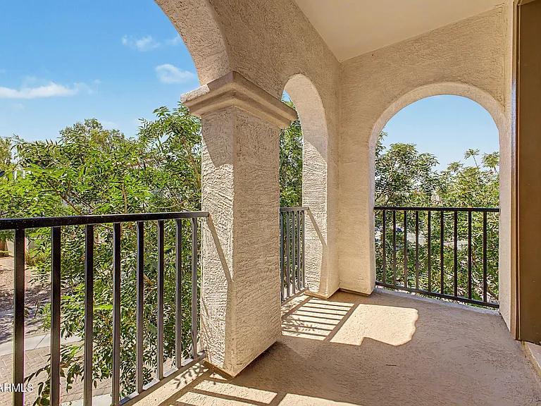 1575 W Marlin Dr — Photo 38