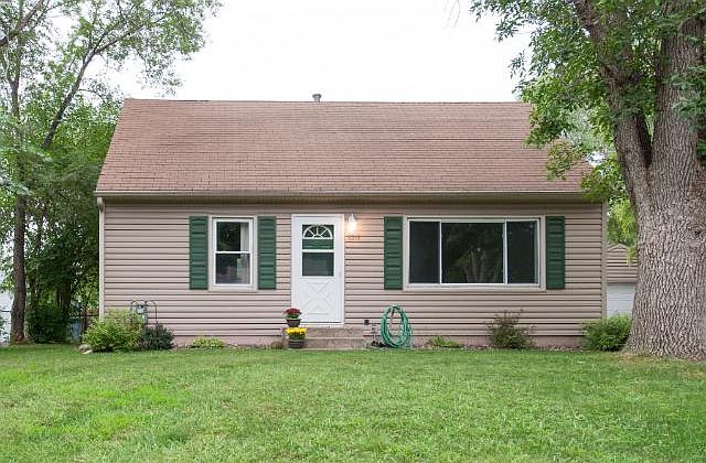 8219 Harriet Ave S, Bloomington, MN 55420 | Zillow