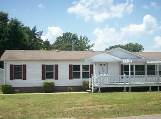 169 Cambridge Dr, Jackson, TN 38305