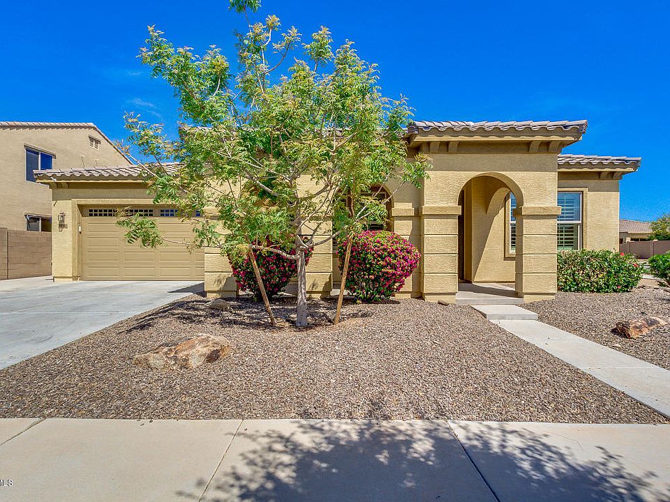 1st image of 20982 E Sunset Dr
