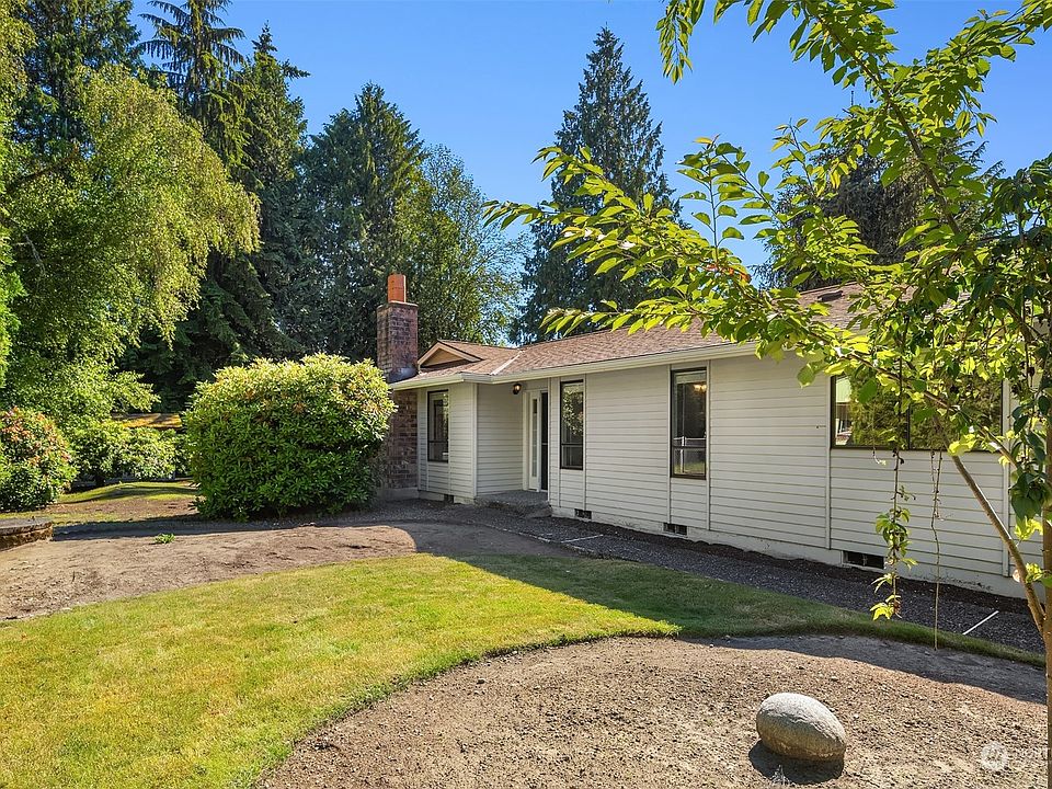 1st image of 10423 NE 145th Street