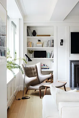 Sold by Compass | media 3