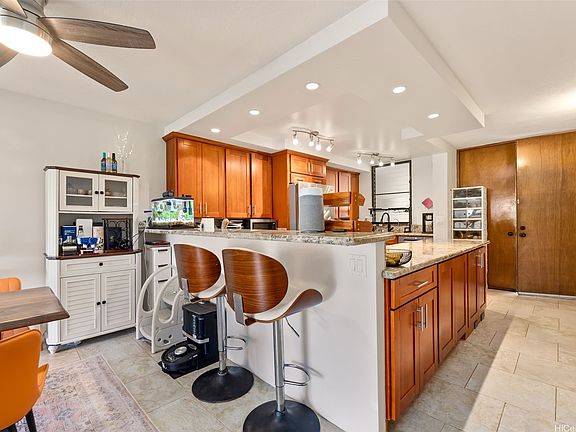 4th image of 531 Hahaione St APT 6C