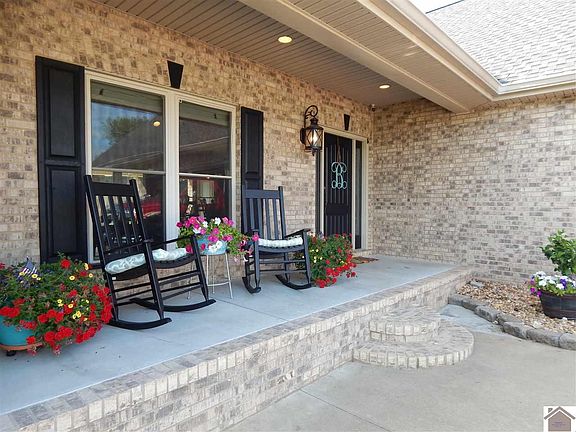 2nd image of 364 Serenity Ln