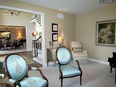 4th image of 3339 Linden Pl