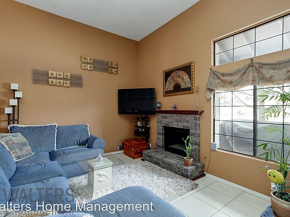 3rd image of 7994 Mission Vista Dr