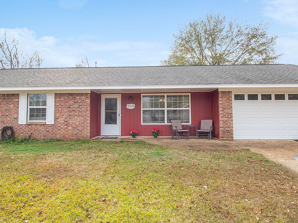 1st image of 206 Janell Dr